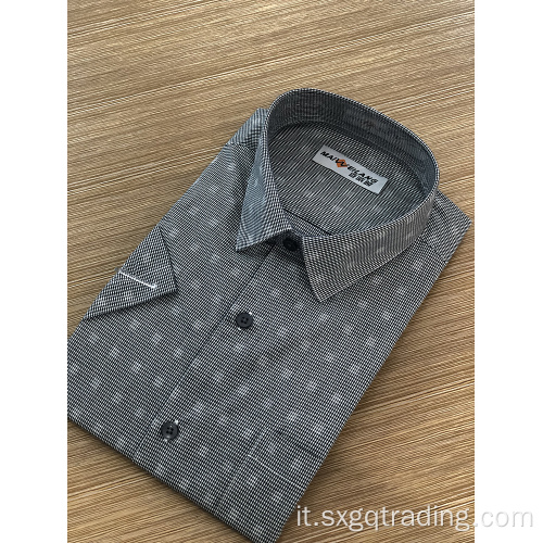 Camicia a maniche corte a quadri tinta in filo moda maschile